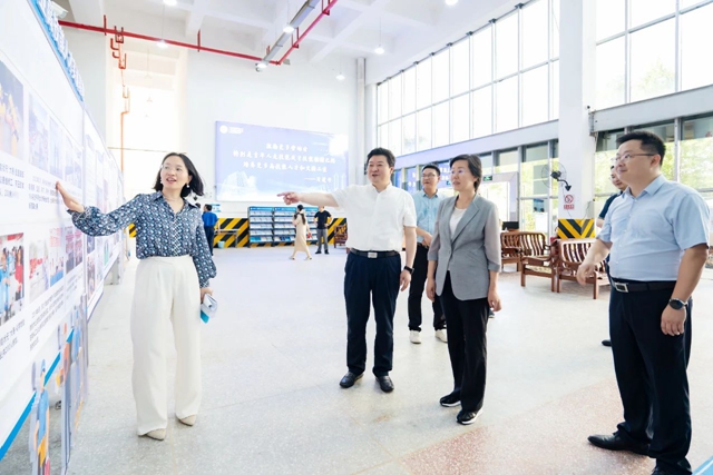 湖北省人社廳黨組書記、廳長(zhǎng)李述永到宜化實(shí)訓(xùn)基地調(diào)研