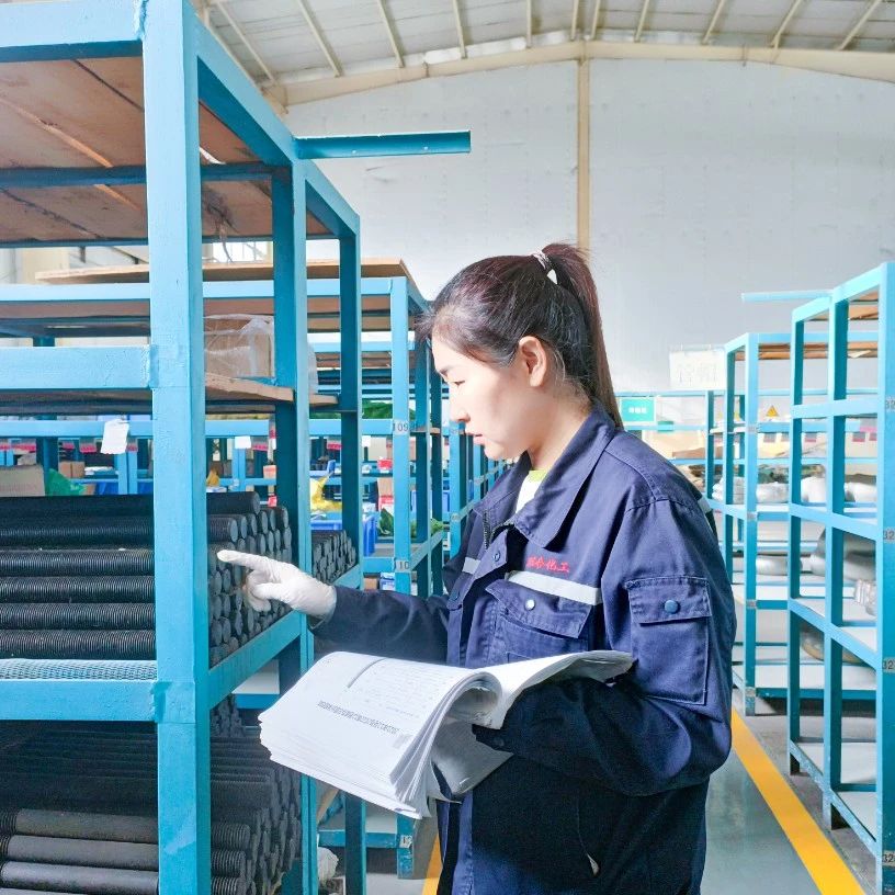 【宜化榜樣】聯(lián)化公司阿榮：敬業(yè)釋初心，用心做好倉(cāng)儲(chǔ)管理